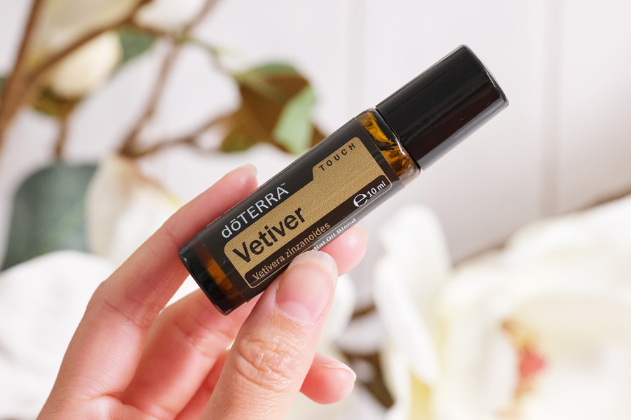 vetiver 900x600